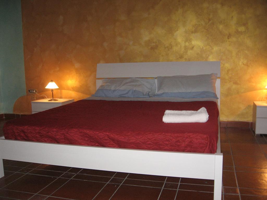 Golden Dreams Bed & Breakfast Bari